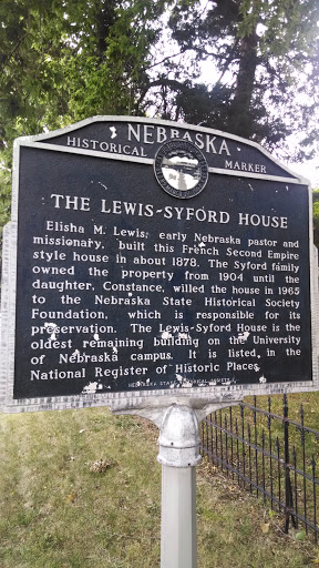 Lewis Syford House Historical Marker - Lincoln, NE.jpg