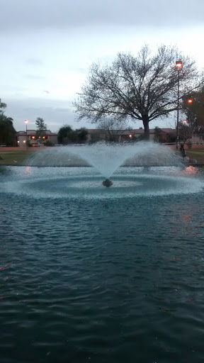 Bonsall Park Fountain - Glendale, AZ.jpg