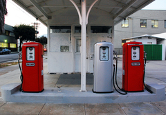 Old Gas Station - Pasadena, CA.jpg
