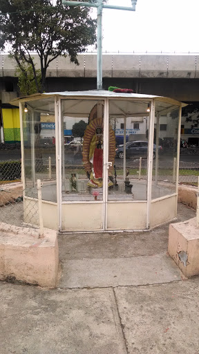 Kiosko con Virgen - Ciudad de México, CDMX.jpg