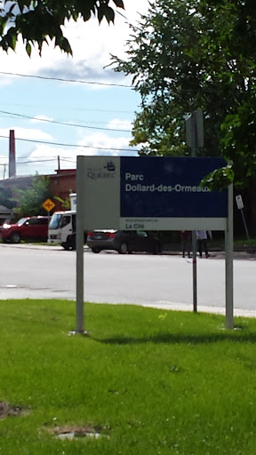 Parc Dollard-Des-Ormeaux - Ville de Québec, QC.jpg