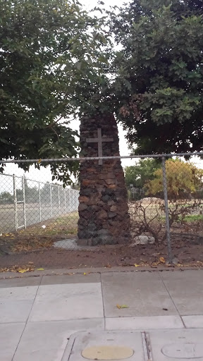 Hidden Cross - Fresno, CA.jpg