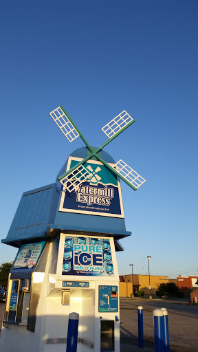 Windmill at Watermill Express - Carrollton, TX.jpg