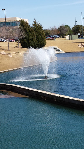 Canal Fountain 1 - Frisco, TX.jpg