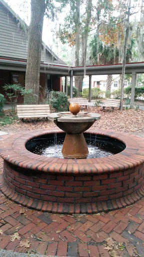 Fountain Garden - Gainesville, FL.jpg