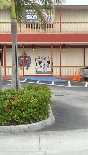 Scandals Cow and Tractor Mural - Wilton Manors, FL.jpg