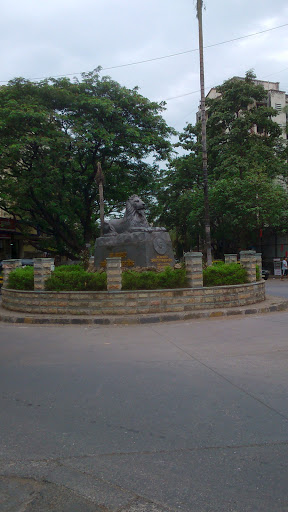 Lion Statue at Circle - Mumbai, MH.jpg