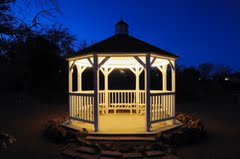 Gazebo at Roadrunner Park - El Paso, TX.jpg