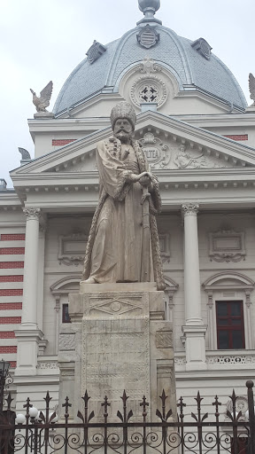 Statuia Spatarului Mihail Cantacuzino - București, Municipiul București.jpg