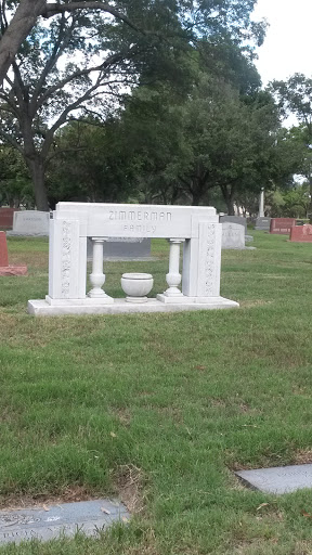 Zimmerman Family Monument - Fort Worth, TX.jpg