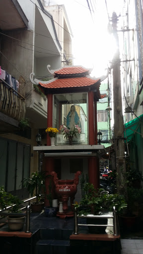 Ave Maria Statue - Ho Chi Minh City, Hồ Chí Minh.jpg