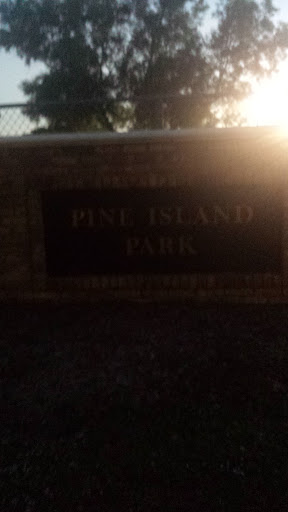 Pine Island Park - Plantation, FL.jpg