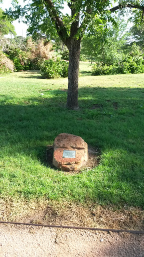 Dedication Plaque at Lubbock Arboretum - Lubbock, TX.jpg