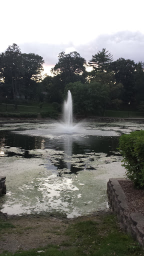 Lords Park Pond Fountain - Elgin, IL.jpg