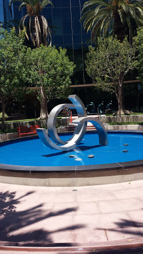 Kilroy Sculpture And Fountain - Long Beach, CA.jpg