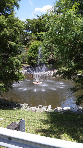 Covenant Village Fountain 2 - Plantation, FL.jpg
