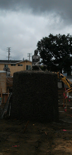 Lady Looking On - Long Beach, CA.jpg