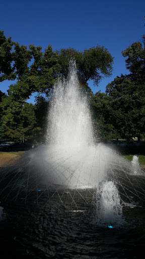 Walker Fountain - Southbank, VIC.jpg