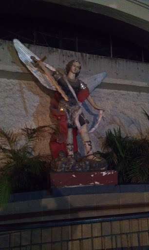 St. Michael Statue - Manila, NCR.jpg