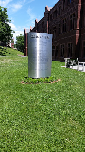 Memorial Dedication To The Class Of 1954 - New Haven, CT.jpg