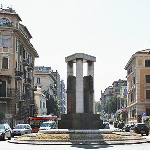 Piazza Salerno - Roma, Lazio.jpg