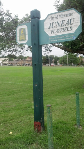 Juneau Play Field - Milwaukee, WI.jpg