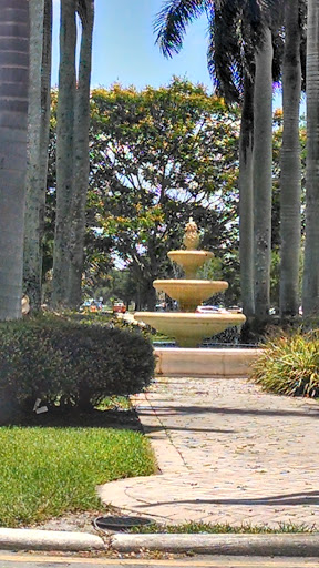 Cooper City Fountain North - Cooper City, FL.jpg