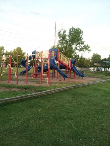 Briarwood Park and Pool - Tulsa, OK.jpg