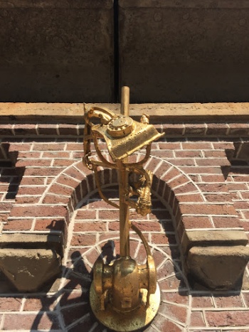 Telephone Hanging - Amsterdam, NH.jpg