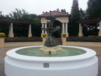 Rosetta Plaza Fountain - Lakeland, FL.jpg