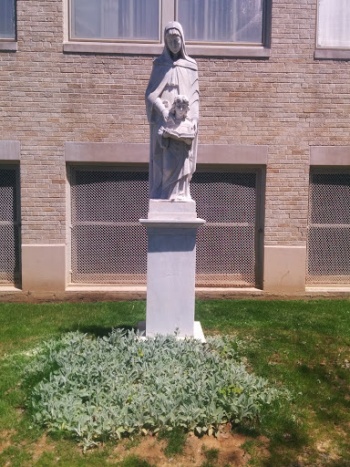 St Anne Monument - Memphis, TN.jpg