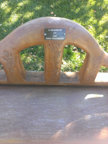 In Memory of J.T. and Fern Hunltsman - Lancaster, CA.jpg