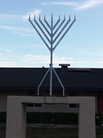 L'Chayim Menorah - Ventura, CA.jpg