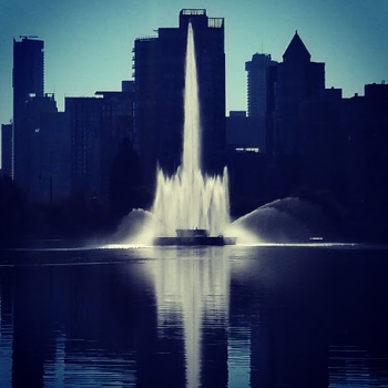 Lost Lagoon Fountain - Vancouver, BC.jpg