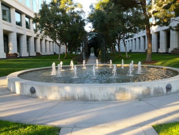 Water Garden Park SW - Santa Monica, CA.jpg