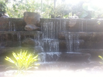 Big Man Made Waterfall - Kuala Lumpur, Wilayah Persekutuan Kuala Lumpur.jpg