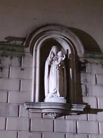 Virgen Y NiÃ±o - Barcelona, CT.jpg