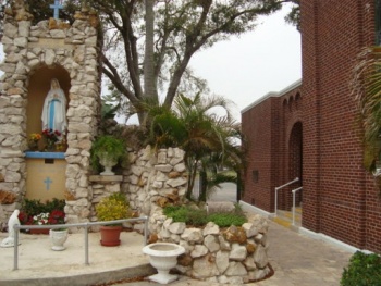St. Paul 's Shrine - Saint Petersburg, FL.jpg