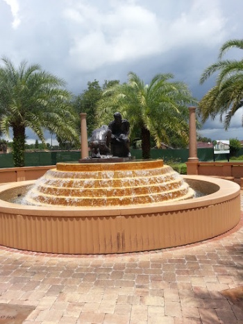 Jesus Fountain Statue - Lakeland, FL.jpg