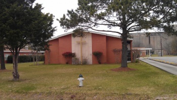Forest Park Methodist Church - Beaumont, TX.jpg