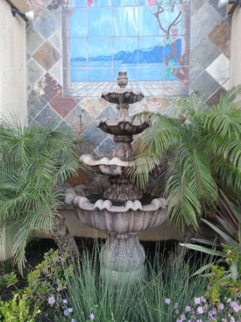 Fountain at McKenzie Mortuary - Long Beach, CA.jpg