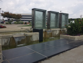 Fountain at The District - Evansville, IN.jpg