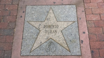 Roberto Mano De Piedra Duran Star - Miami, FL.jpg