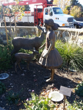 Visiting Wildlife Sculpture - Santa Rosa, CA.jpg