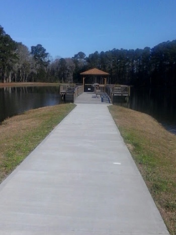 Hallstrom Lake - Savannah, GA.jpg