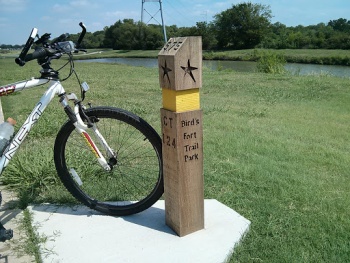 Bird's Fort Trail Park 5.75 Miles CT 124 - Irving, TX.jpg