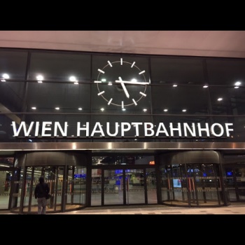 Wien Hauptbahnhof - Wien, Wien.jpg