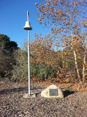 Women's Club Federated Honorary Plaque and Bell 1970 - Thousand Oaks, CA.jpg