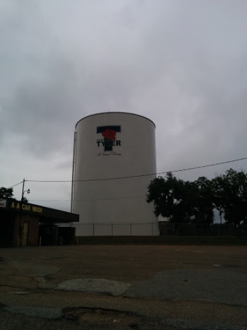Bergfeld Water Tower - Tyler, TX.jpg