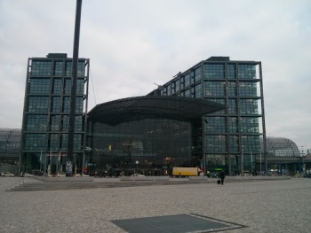 Berlin Hauptbahnhof - Berlin, Berlin.jpg